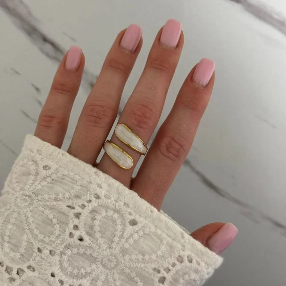 SKU:0202 gold white drop ring stainless steel waterproof‎ Size 5 -9 + gift bag